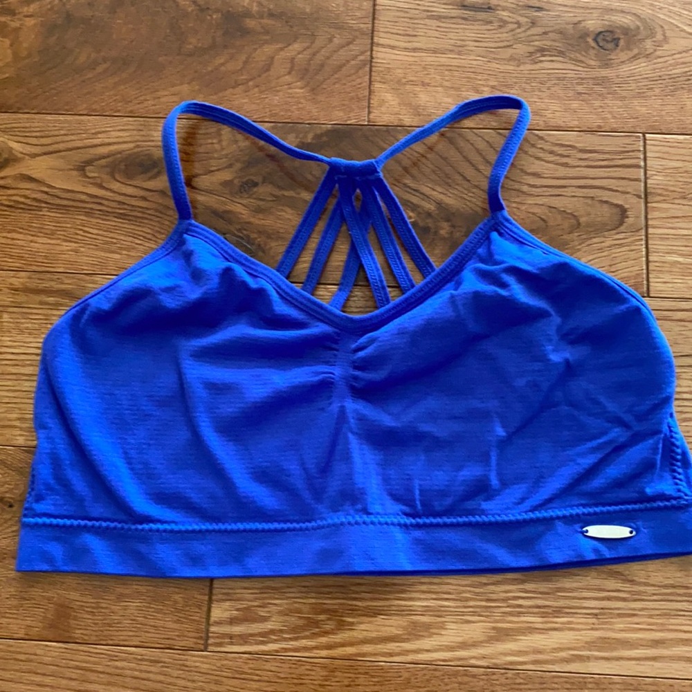 Sports bra